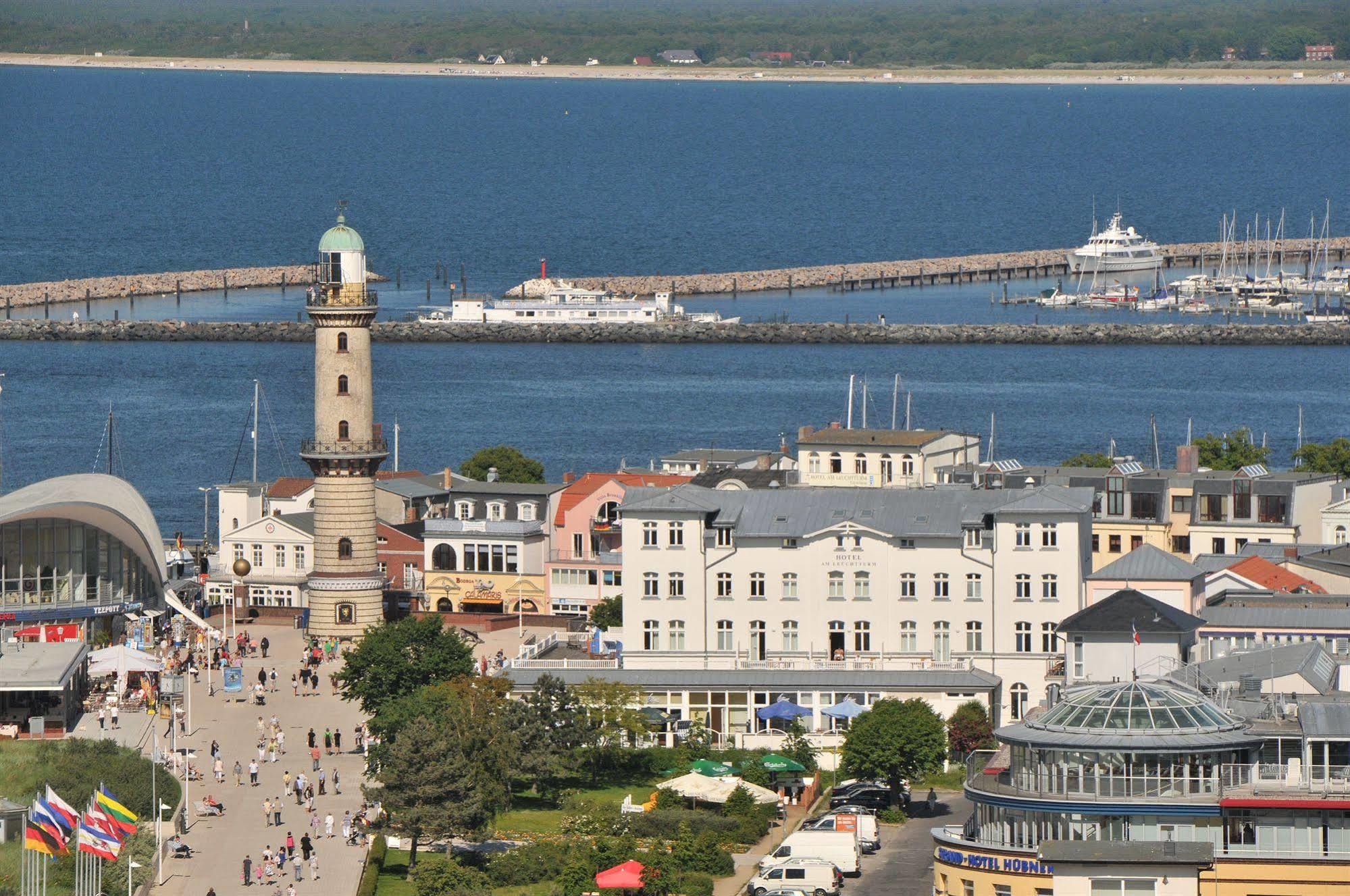 Hotel Am Leuchtturm 로스토크 외부 사진